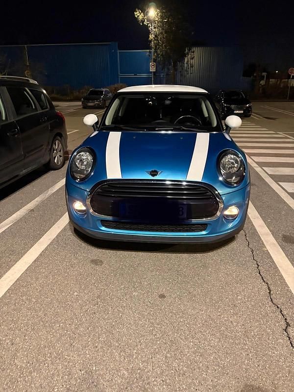 Gebraucht Mini Cooper Coupé 135 PS (99 kW) 2018 Blau Coupé