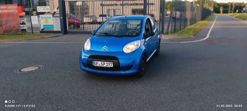 Blau Gebraucht 2009 Citroën C1 Kleinwagen | 1.800 € (Fairer Preis) - Bild 1/4