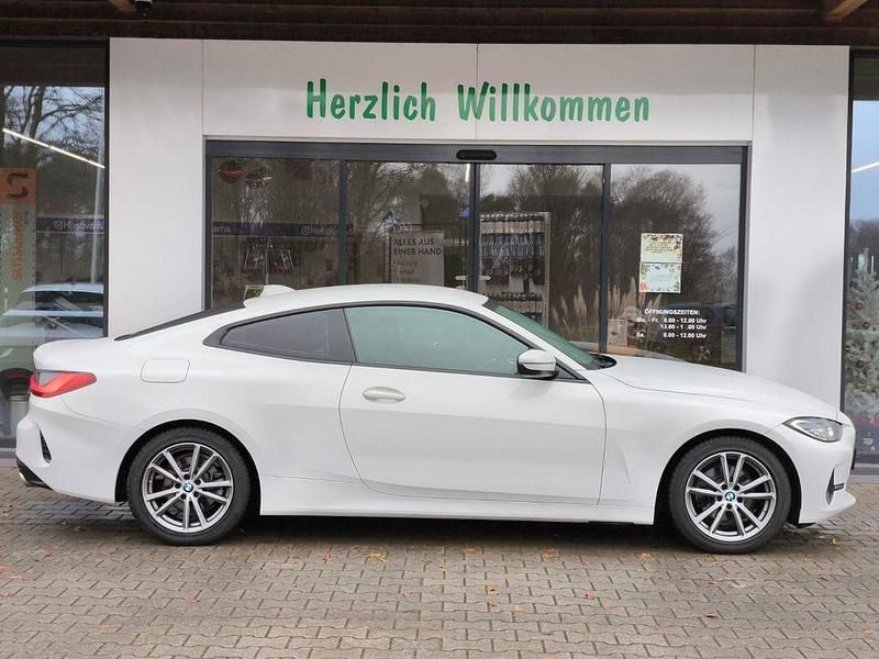 Gebraucht BMW 420 Performance 190 PS (139 kW) 2021 Weiß Coupé
