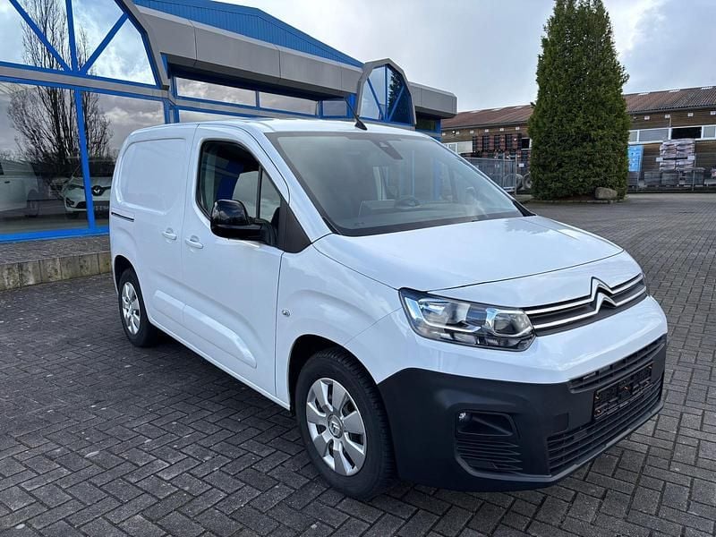 Gebraucht Citroën e-Berlingo 100 kW (136 PS) 2022 Weiß Van / Kleinbus