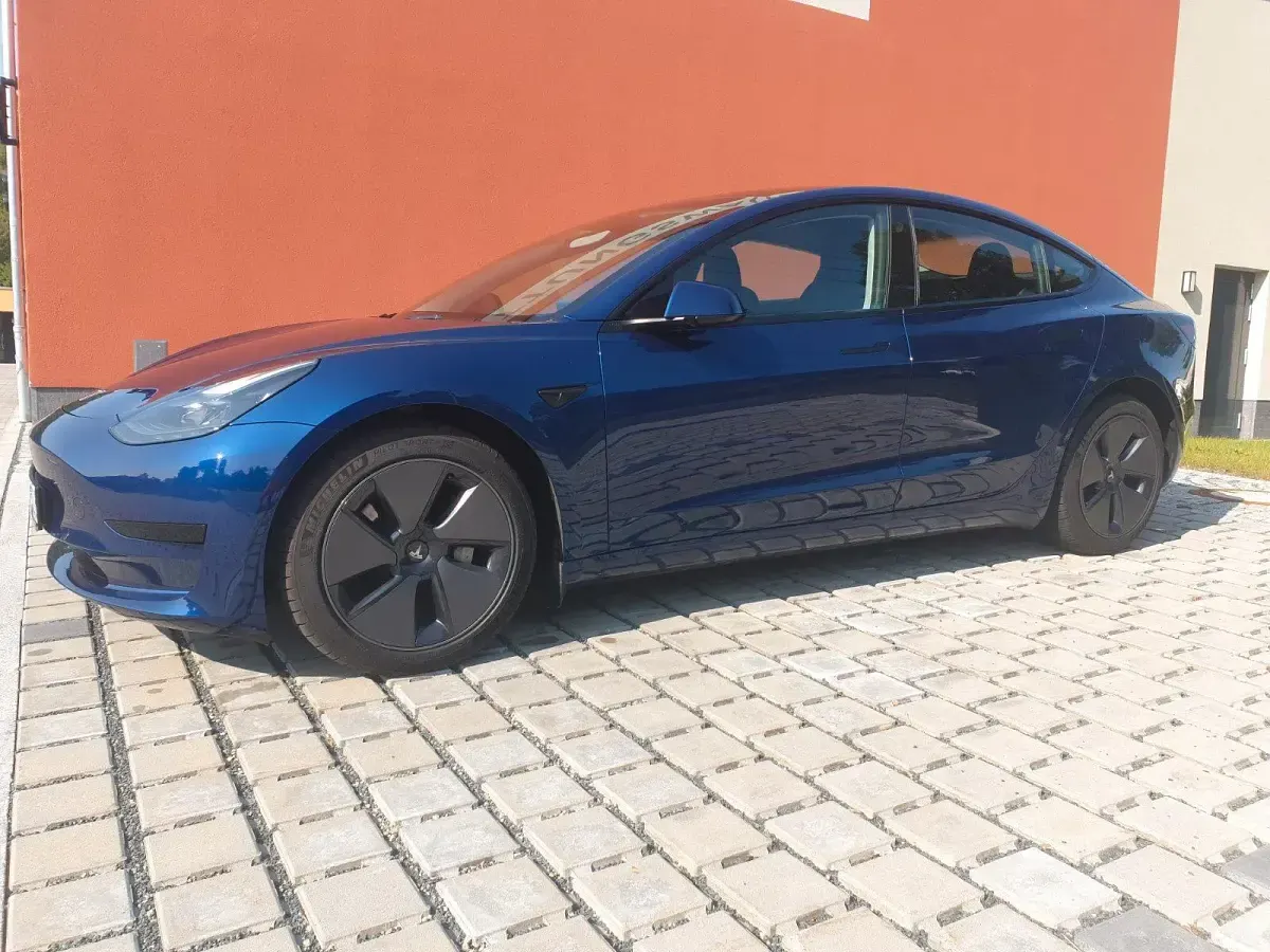 Gebraucht Tesla Model 3 Standard Range Plus 225 kW (306 PS) 2022 Blau Limousine