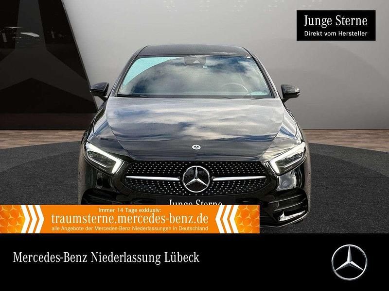 Schwarz Gebraucht 2021 Mercedes A250 AMG Limousine | 25.690 € (Guter Preis) - Bild 1/3
