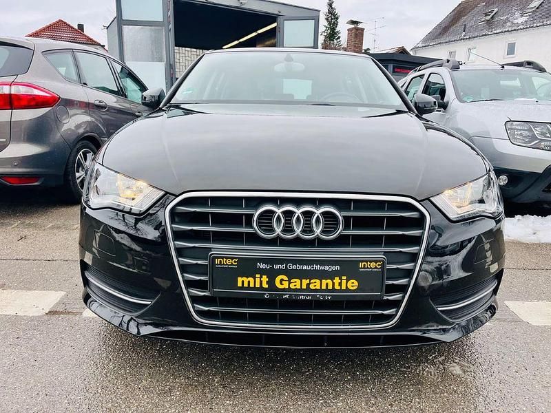 Gebraucht Audi A3 Ambition 110 PS (80 kW) 2014 Schwarz Limousine