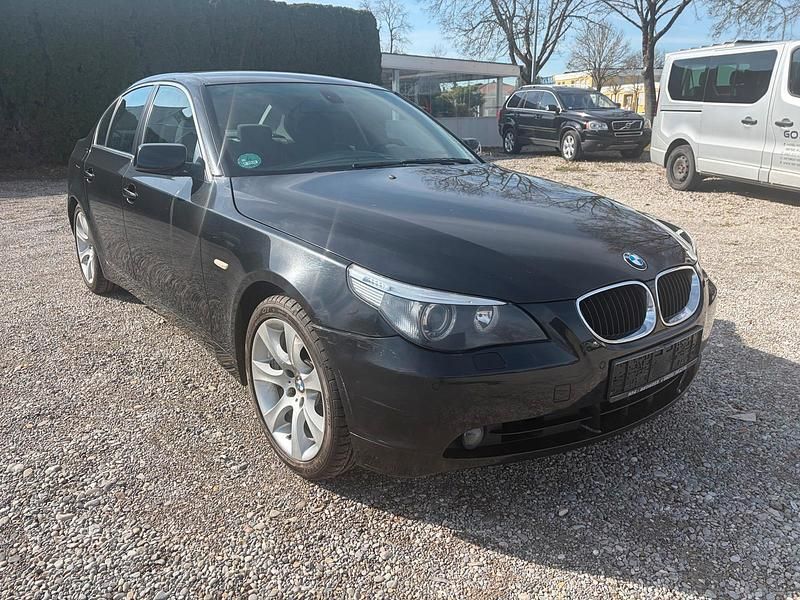 Gebraucht BMW 520 163 PS (119 kW) 2006 Schwarz Limousine