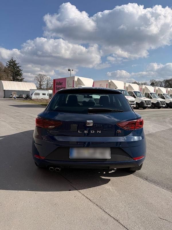Gebraucht Seat Leon FR 184 PS (135 kW) 2017 Blau Limousine