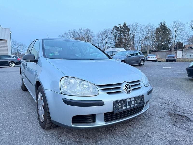 Gebraucht VW Golf V Trendline 105 PS (77 kW) 2007 Silber Limousine