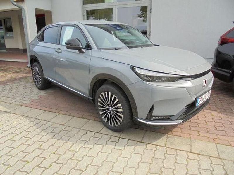 Grau Gebraucht 2025 Honda e:Ny1 SUV | 36.490 € (Superpreis) - Bild 1/3