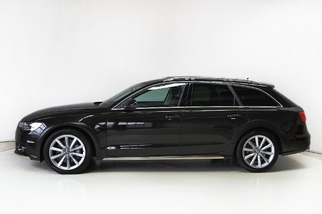 Gebraucht Audi A6 Allroad Design 313 PS (230 kW) 2012 Schwarz metallic Kombi