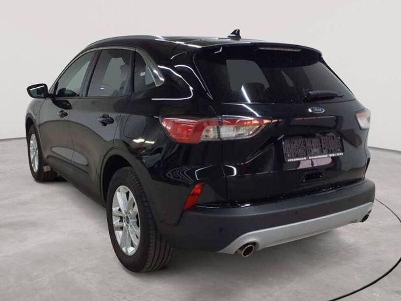 Gebraucht Ford Kuga Titanium 152 PS (111 kW) 2022 Agate black metallic SUV