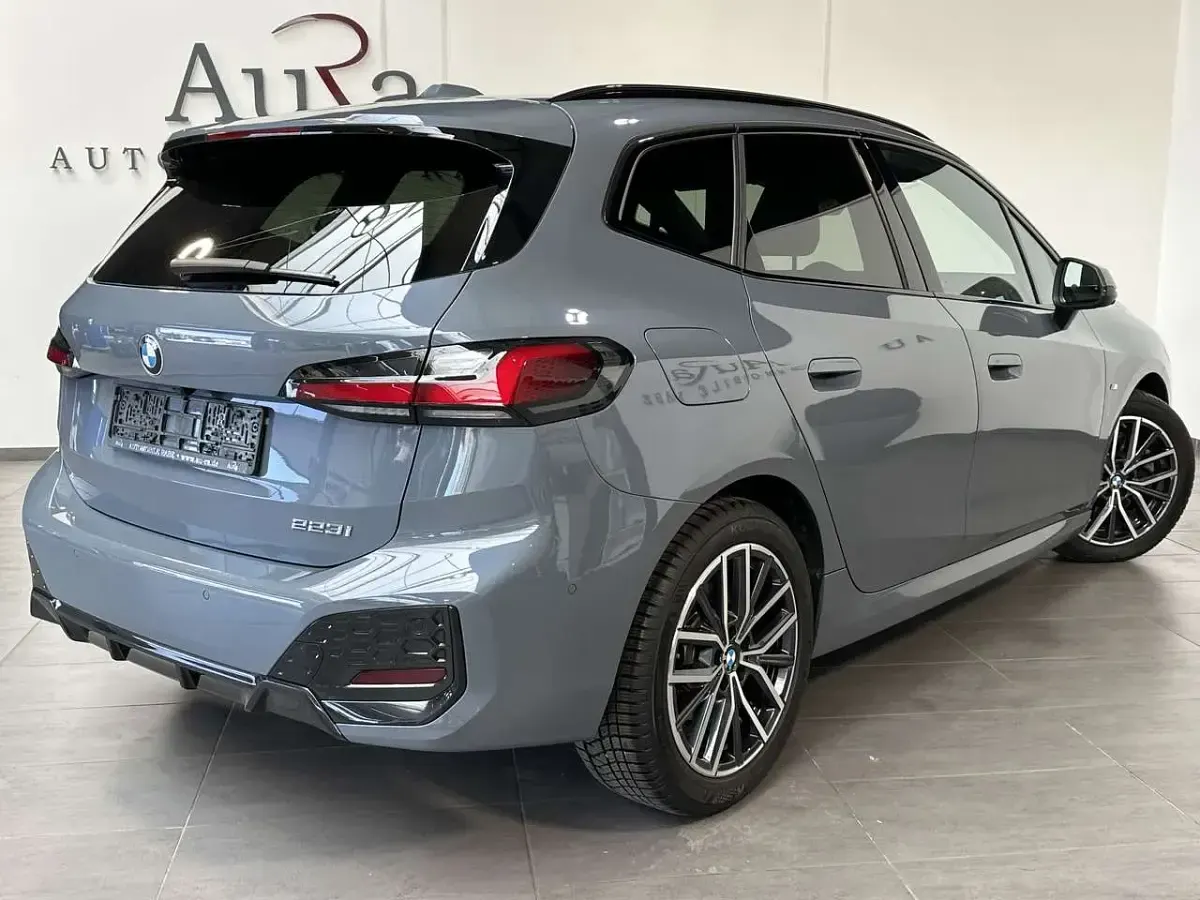 Gebraucht BMW 223 M Sport 204 PS (150 kW) 2024 Storm bay Coupé