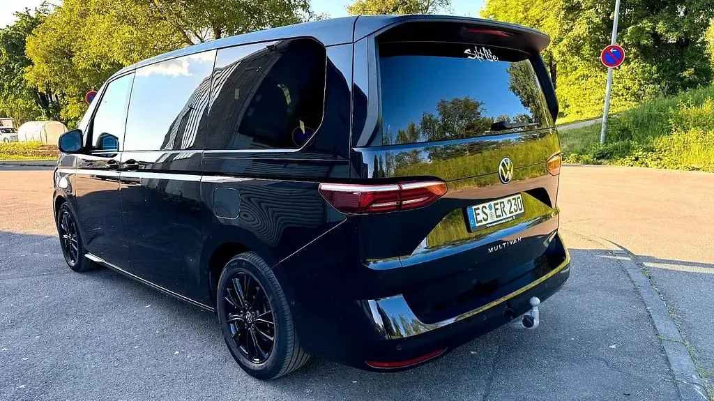 Brugt VW Multivan Life 150 HK (110 kW) 2023 Sort MPV