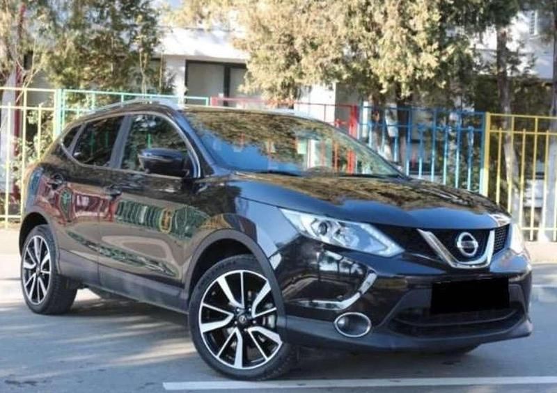 Schwarz Gebraucht 2015 Nissan Qashqai Tekna SUV | 8.500 € (Guter Preis) - Bild 1/4