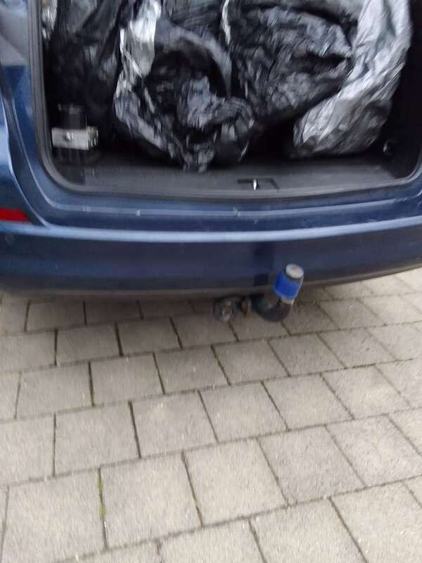 Blau Gebraucht 2012 Opel Astra Kombi | 2.350 € (Superpreis) - Bild 1/4