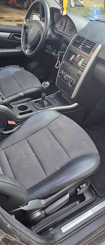 Gebraucht Mercedes A150 95 PS (69 kW) 2008 Grau Limousine