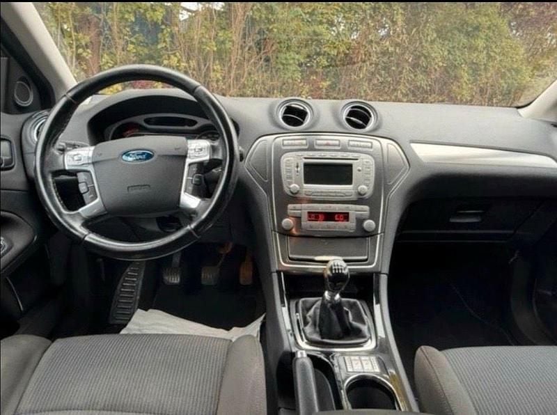 Gebraucht Ford Mondeo 175 PS (128 kW) 2009 Schwarz Kombi