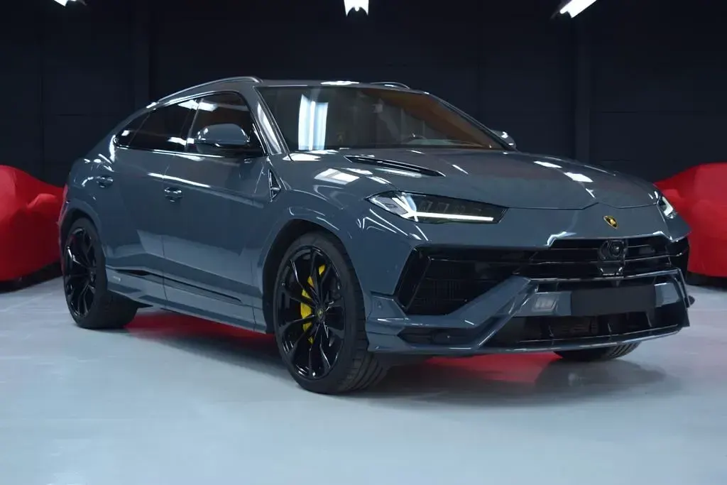 Gebraucht Lamborghini Urus 666 PS (489 kW) 2023 Grau SUV