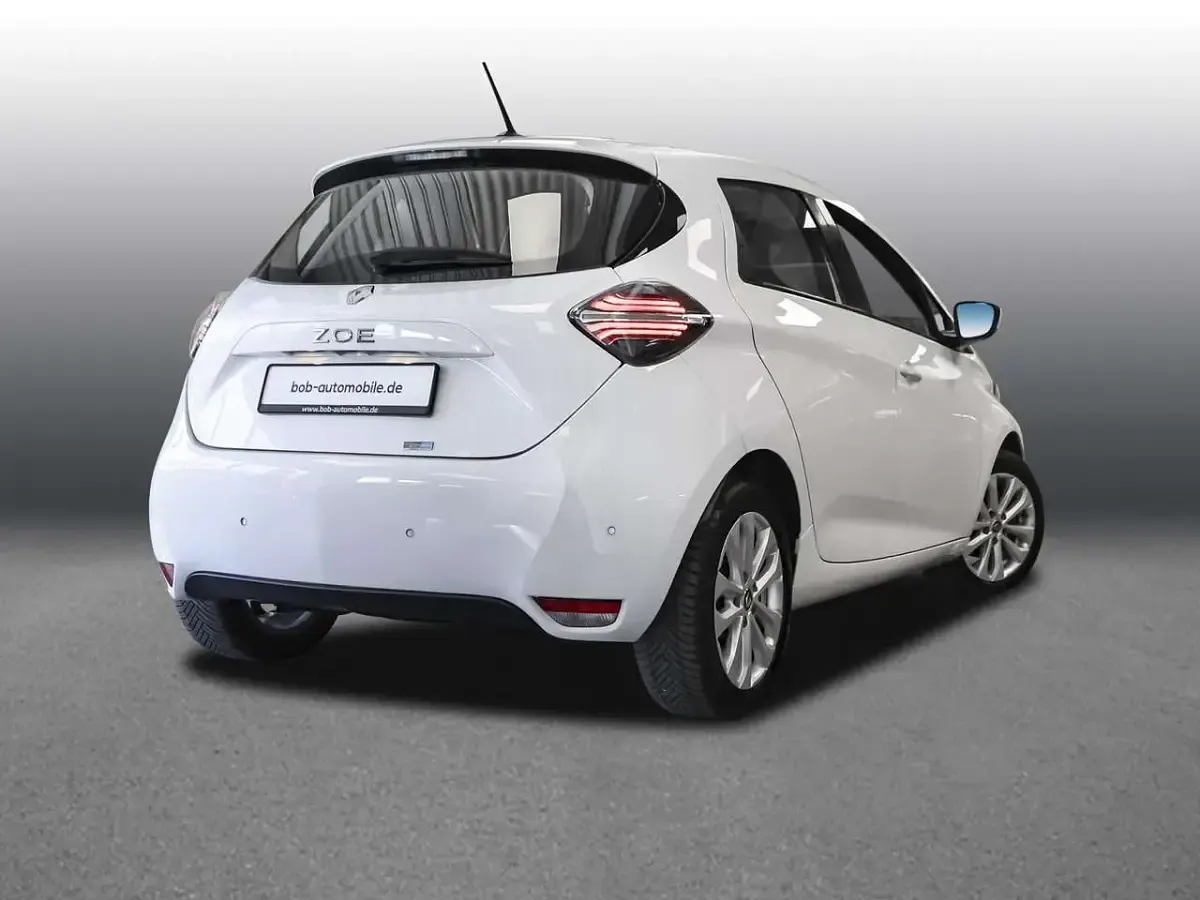 Gebraucht Renault Zoe 50 kW (69 PS) 2022 Gletscherweiss Kleinwagen