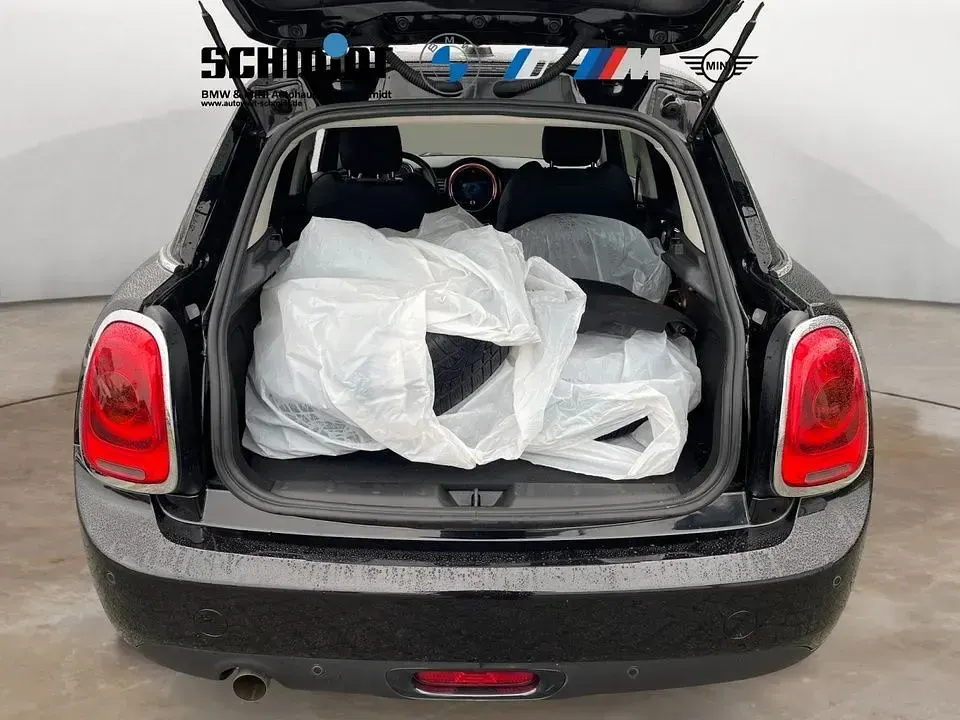 Gebraucht Mini ONE 102 PS (75 kW) 2018 Schwarz Kleinwagen