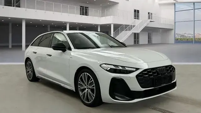Używany Audi A5 S-line plus 204 KM (150 kW) 2025 Biały Kombi