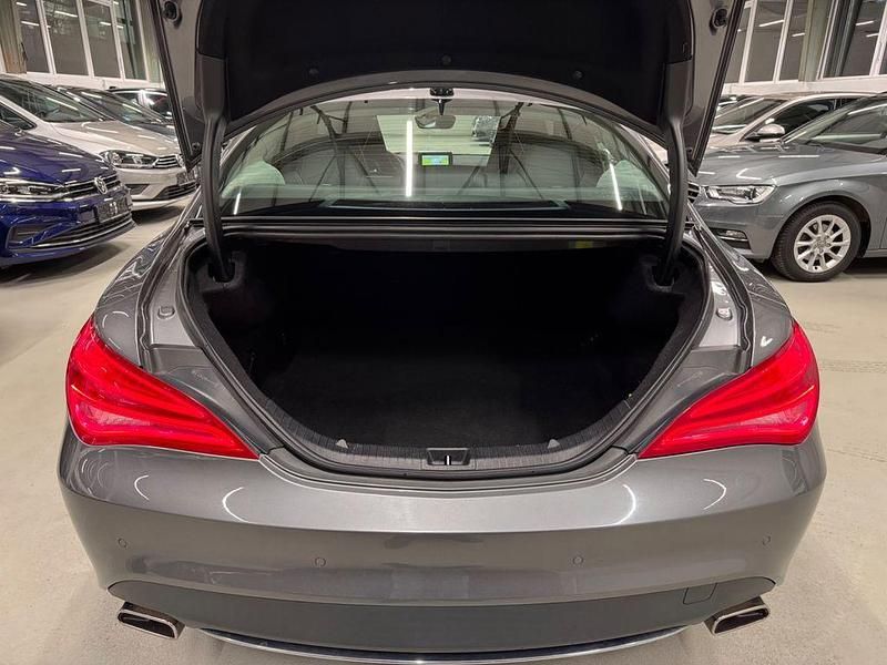 Gebraucht Mercedes CLA200 AMG 156 PS (114 kW) 2015 Mountaingrau Limousine