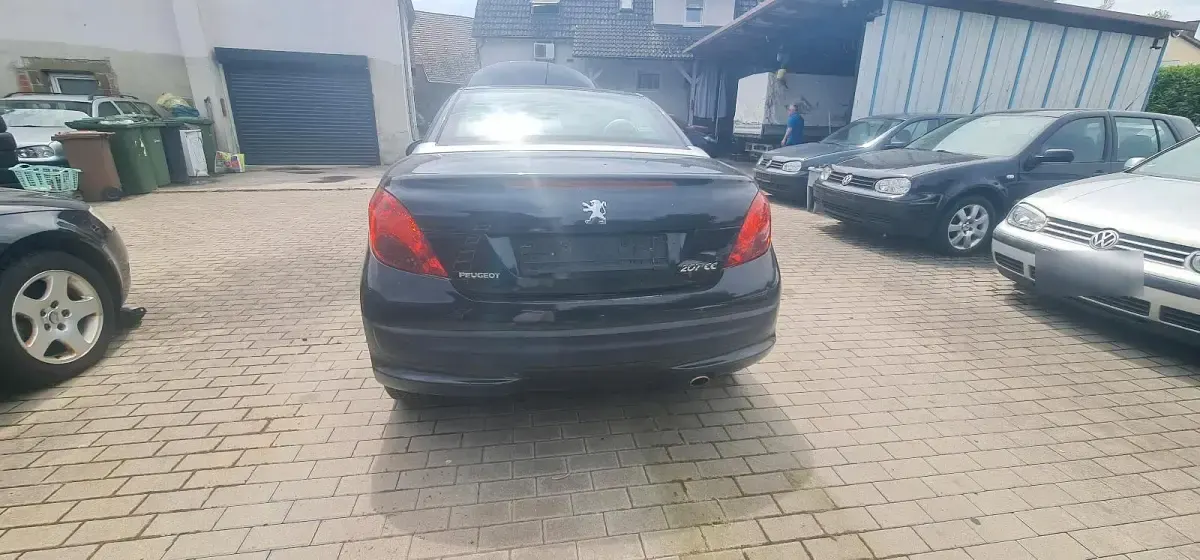 Gebraucht Peugeot 207 CC 120 PS (88 kW) 2008 Schwarz Cabrio