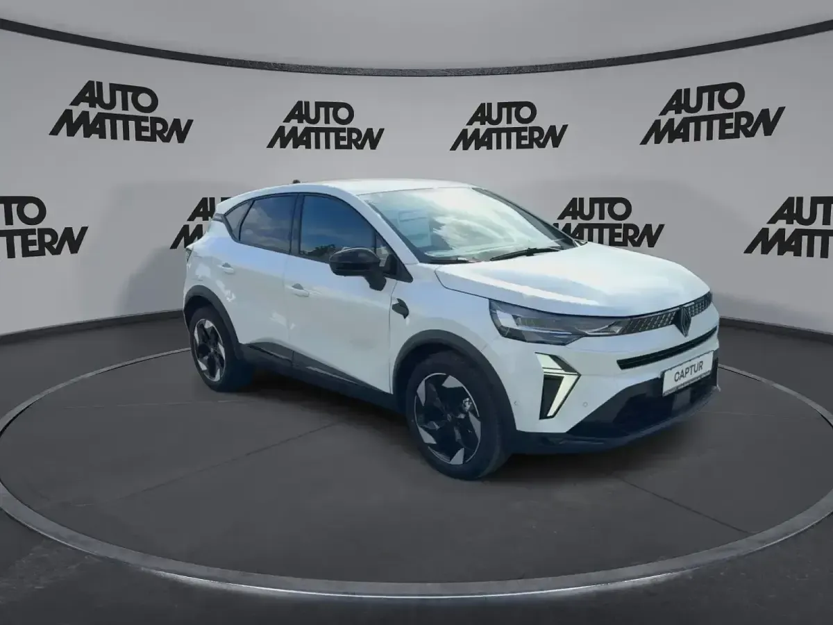 Neu Renault Captur 114 PS (83 kW) 2026 Weiß SUV