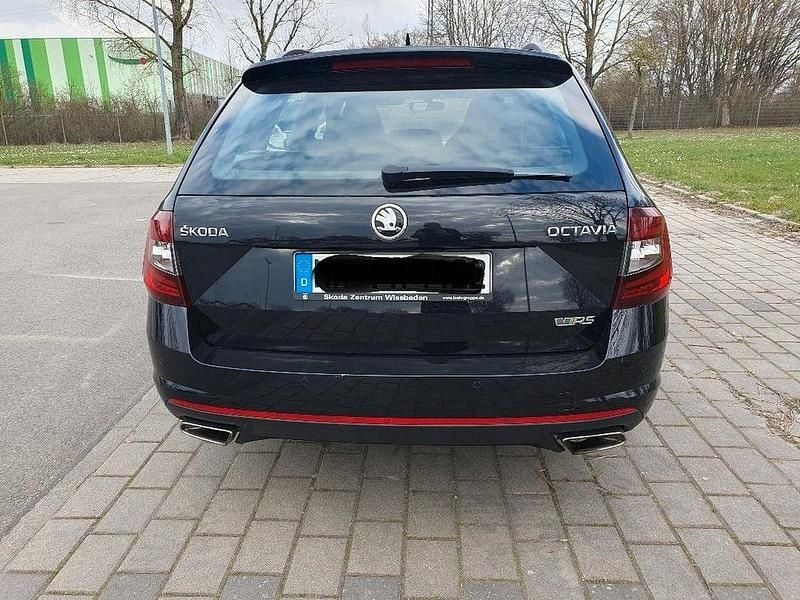 Gebraucht Skoda Octavia RS 230 PS (169 kW) 2018 Schwarz Kombi