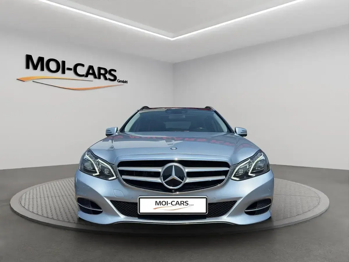 Gebraucht Mercedes E350 252 PS (185 kW) 2014 Grau Kombi