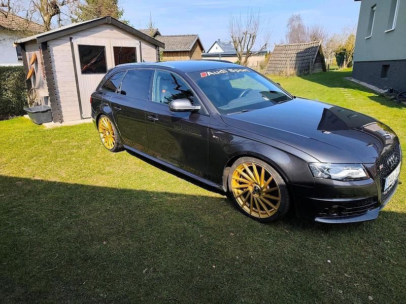 Gebraucht Audi A4 S-Line 270 PS (198 kW) 2009 Kombi