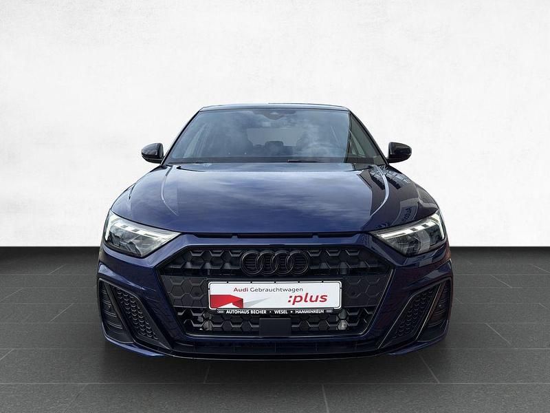 Gebraucht Audi A1 S-Line 116 PS (85 kW) 2024 Blau Limousine