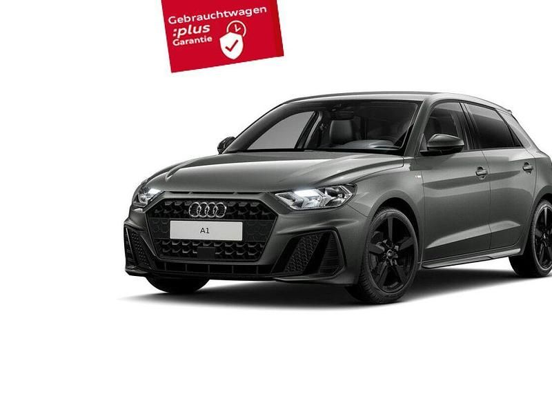 Chronosgrau (metallic) Gebraucht 2025 Audi A1 Sportback S-Line Kleinwagen | 24.380 € (Fairer Preis) - Bild 1/3