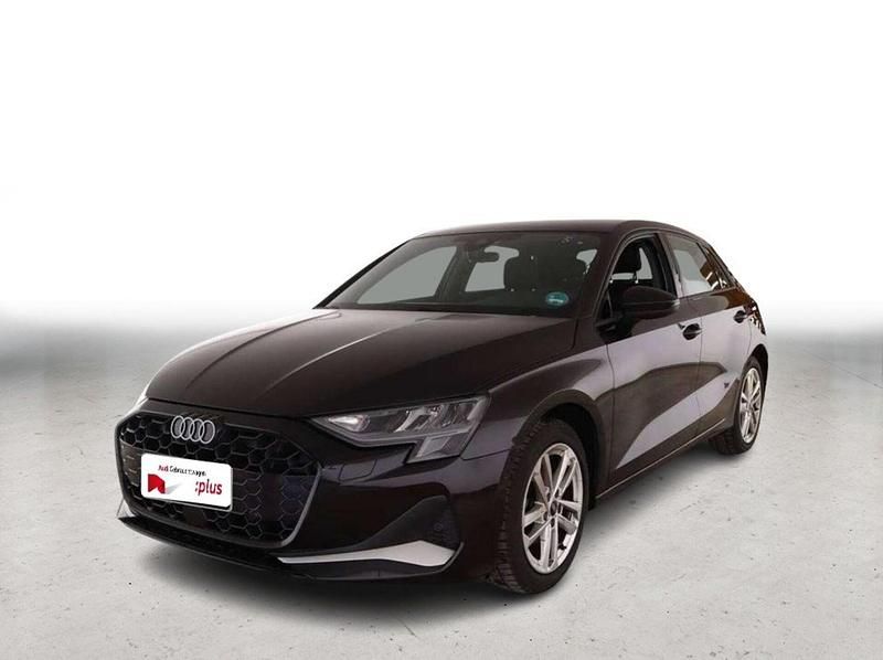 Gebraucht Audi A3 Advanced 150 PS (110 kW) 2025 Schwarz Limousine