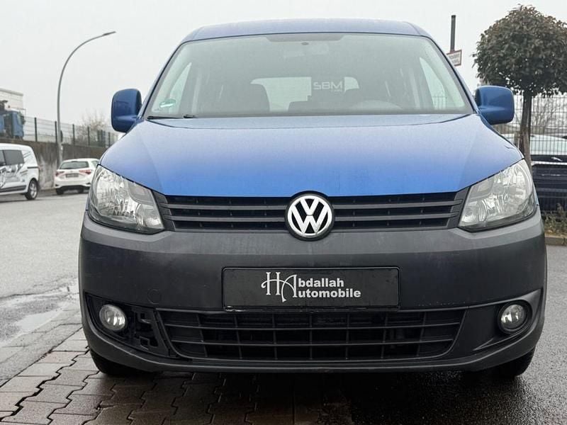 Blau Gebraucht 2014 VW Caddy Trendline Van / Kleinbus | 7.100 € (Guter Preis) - Bild 1/4