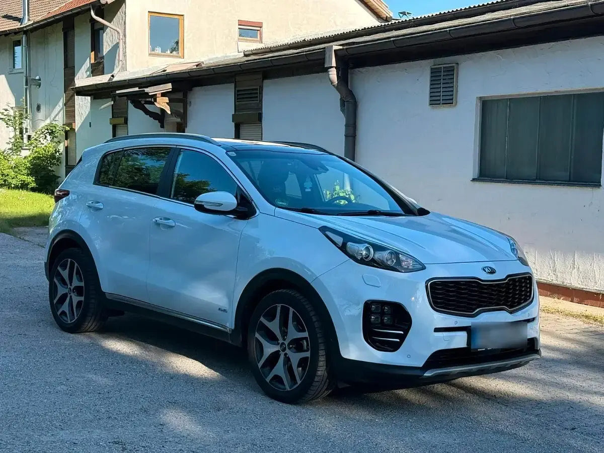 Gebraucht Kia Sportage GT-Line 136 PS (100 kW) 2016 Weiß SUV