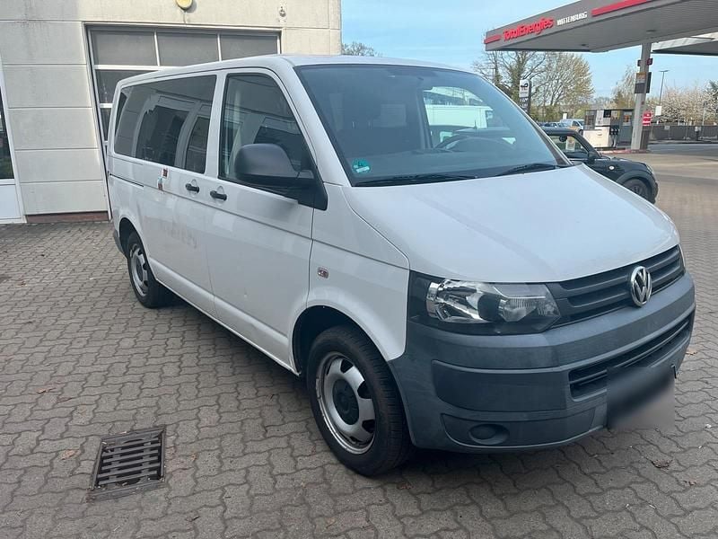Gebraucht VW Caravelle 84 PS (61 kW) 2010 Weiß Van