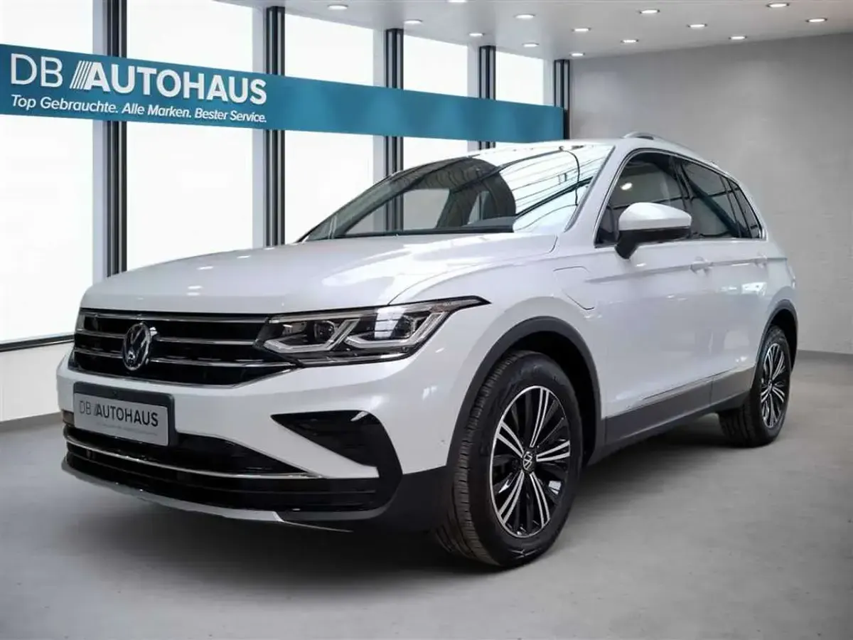 Gebraucht VW Tiguan Elegance 245 PS (180 kW) 2022 SUV