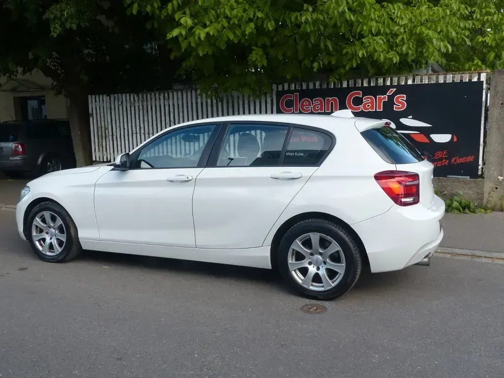 Gebraucht BMW 116 136 PS (100 kW) 2011 Weiß Kleinwagen