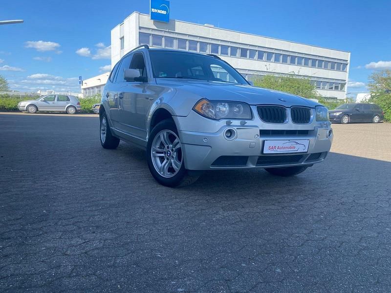 Silber Gebraucht 2003 BMW X3 SUV | 4.350 € (Fairer Preis) - Bild 1/4