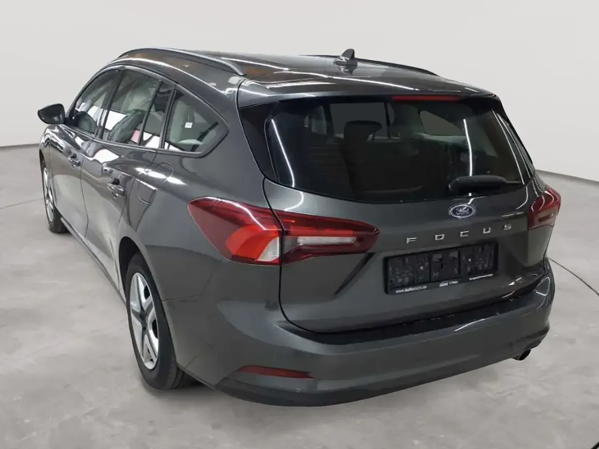 Gebraucht Ford Focus Cool & Connect 120 PS (88 kW) 2022 Magneticgrau metallic Kombi