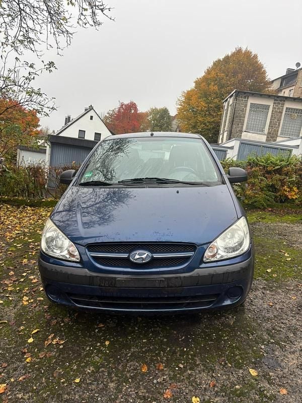 Blau Gebraucht 2008 Hyundai Getz Kleinwagen | 490 € (Superpreis) - Bild 1/4