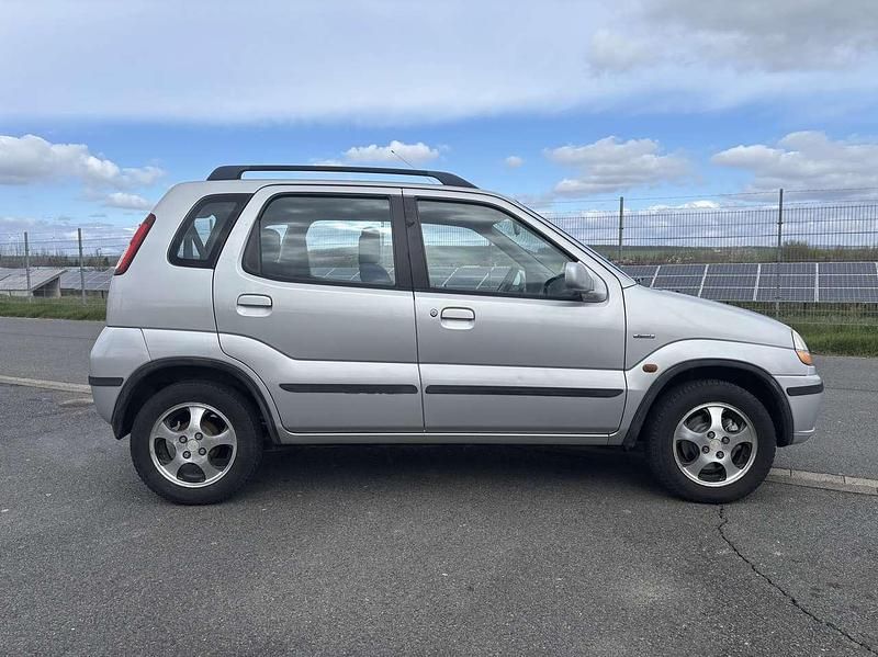 Gebraucht Suzuki Ignis 83 PS (61 kW) 2003 Silber Kleinwagen