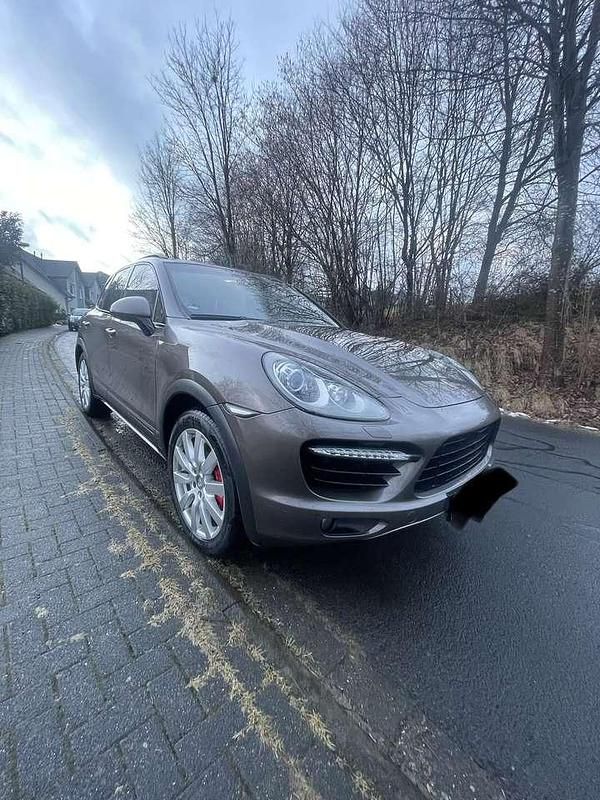 Gebraucht Porsche Cayenne Turbo 500 PS (367 kW) 2010 Braun SUV