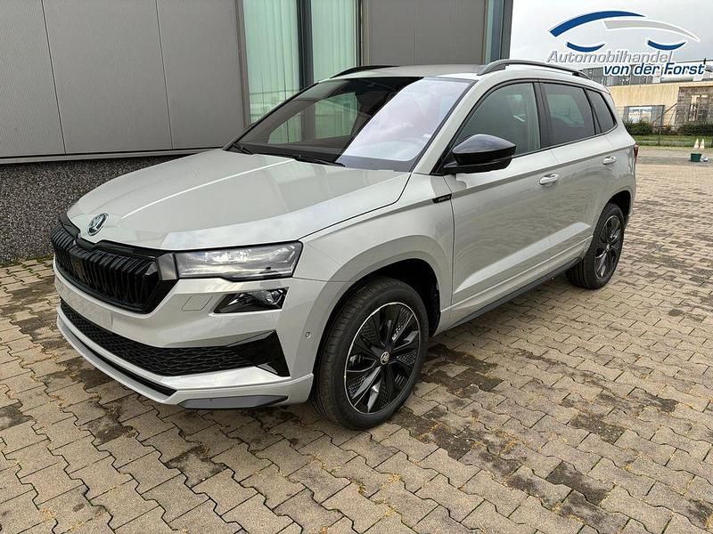 Gebraucht Skoda Karoq SportLine 150 PS (110 kW) 2024 Wählbar SUV