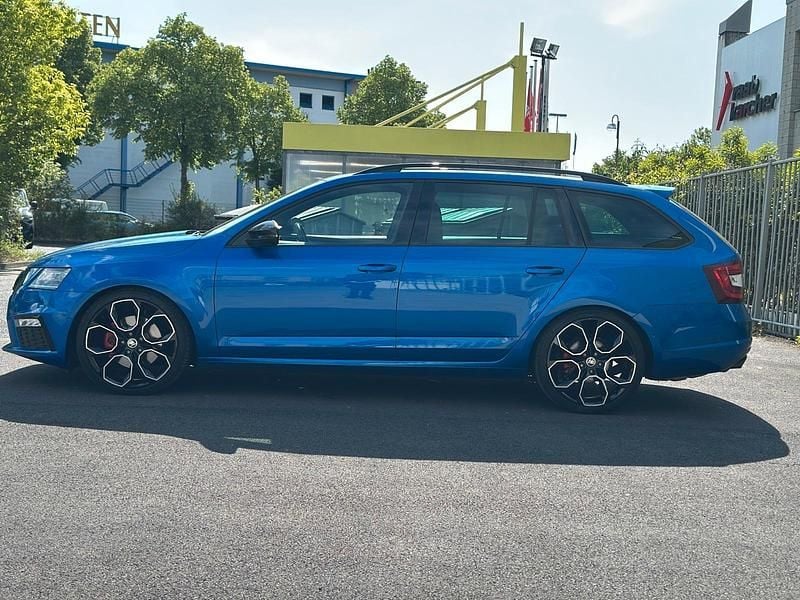 Gebraucht Skoda Octavia RS 184 PS (135 kW) 2020 Blau Kombi