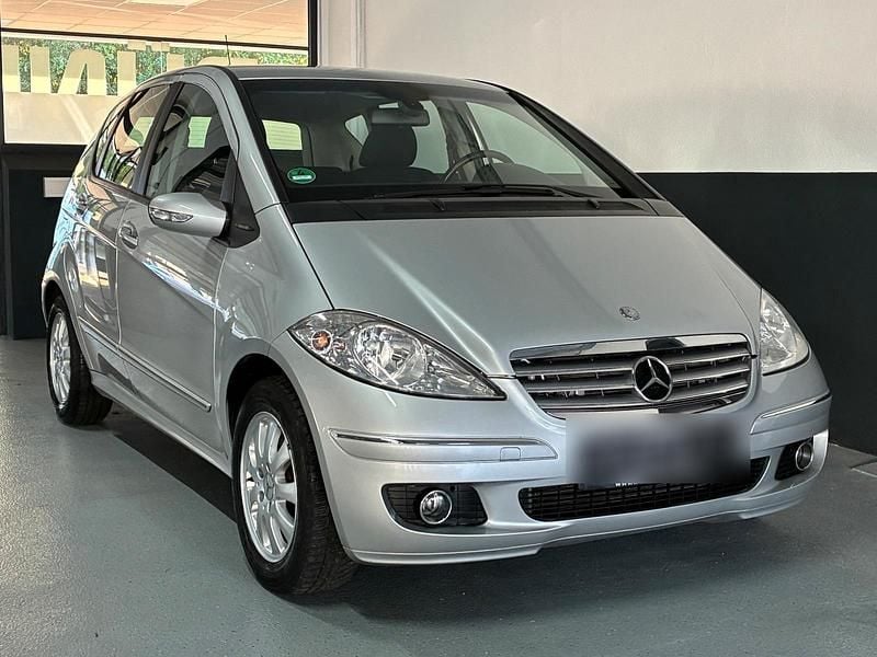 Silber Gebraucht 2006 Mercedes A170 Limousine | 4.850 € (Fairer Preis) - Bild 1/4