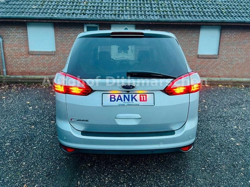 Gebraucht Ford Grand C-Max Titanium 150 PS (110 kW) 2018 Silber Van / Kleinbus