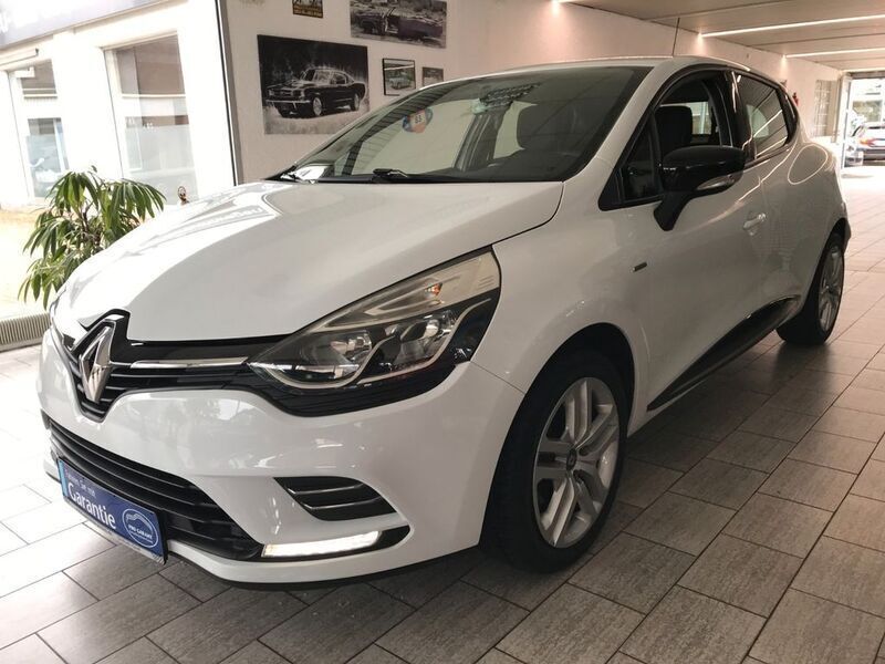 Arktis weiß Gebraucht 2016 Renault Clio IV LIMITED Kleinwagen | 9.750 € (Etwas zu teuer) - Bild 1/4