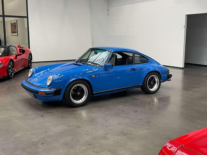 Blau Gebraucht 1983 Porsche 911SC Coupé | 95.000 € - Bild 1/4