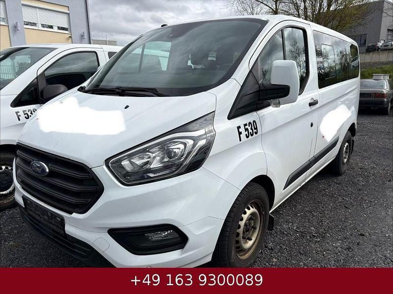 Gebraucht Ford Transit Trend 131 PS (96 kW) 2019 Weiß Kombi