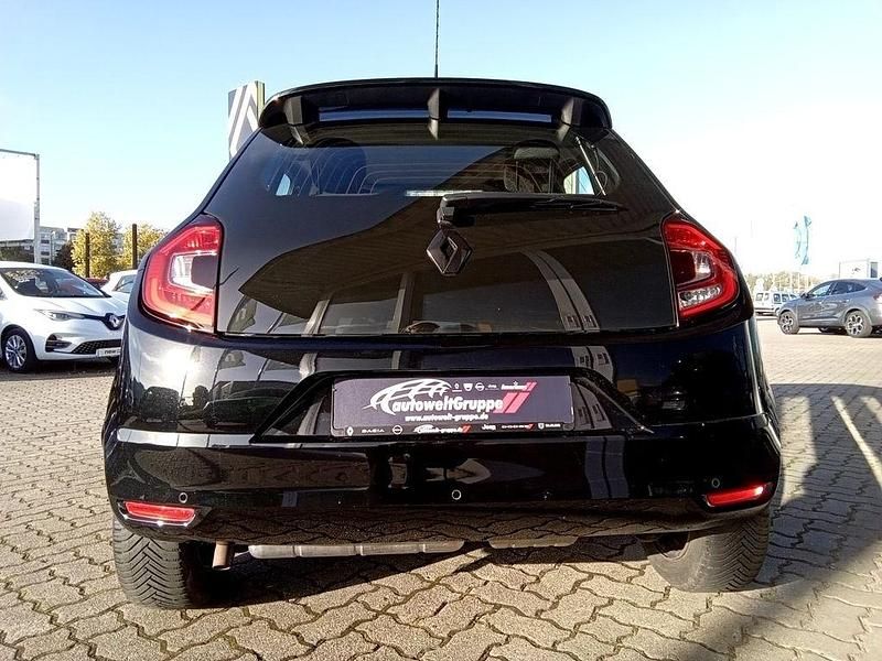 Gebraucht Renault Twingo Zen 65 PS (47 kW) 2022 Schwarz Kleinwagen